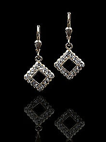 La Vie Parisienne Antique Drop Earrings